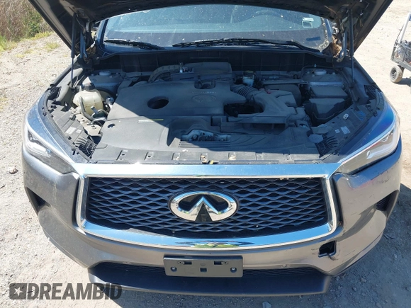 2020 Infiniti QX50 Luxe z VIN 3PCAJ5M39LF113955, wystawiony jako IAAI lot #42103238 z przebiegiem 94 886 mil mil oraz . Historia ofert i sprzedaży dostępna na DreamBid. Obrazek 10.