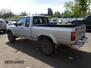 1991 Toyota Pickup DLX с VIN JT4VN13D2M5048913, выставлен на аукционе Copart как лот 54565315 с пробегом 284 115 миль миль и Списание • Salvage title. История ставок и продаж доступна на DreamBid. Изображение 2.