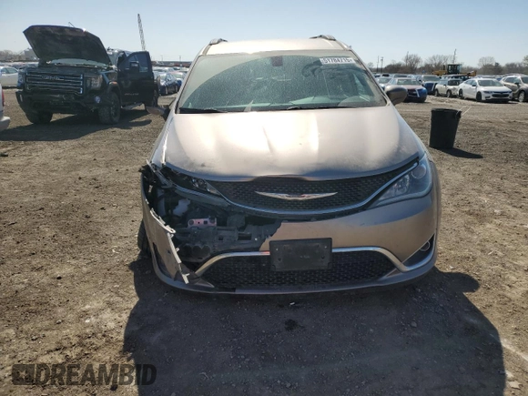 2017 Chrysler Pacifica Touring L with VIN 2C4RC1BG0HR734380, listed as a Copart auction lot 51784715 with 161,031 mi miles and Salvage Title. Bid and sale history available at DreamBid. Image 5.