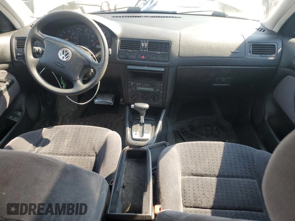 1999 Volkswagen Jetta GLS z VIN 3VWSA29M5XM074977, wystawiony jako Copart lot #65656884 z przebiegiem 124 921 mil mil oraz Nie do naprawy • Non repairable. Historia ofert i sprzedaży dostępna na DreamBid. Obrazek 8.