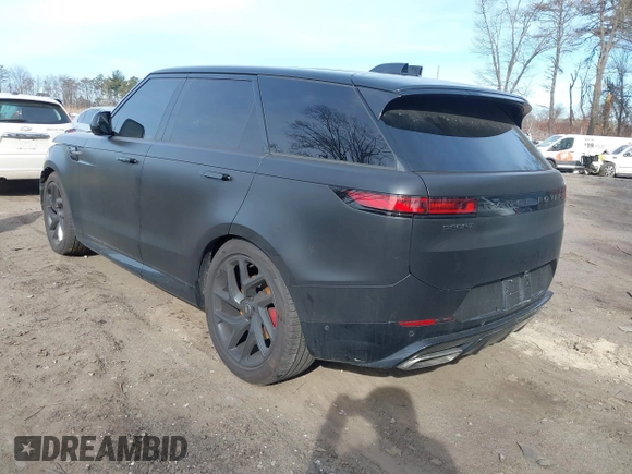 2024 Land Rover Range Rover Sport Dynamic SE with VIN SAL1L9FU9RA419328, listed as a IAAI auction lot 41533757 with 4,438 mi miles and . Bid and sale history available at DreamBid. Image 3.