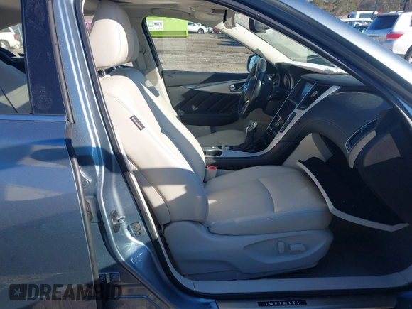 2020 Infiniti Q50 Luxe with VIN JN1EV7AP6LM201347, listed as a IAAI auction lot 41541566 with 29,697 mi miles and . Bid and sale history available at DreamBid. Image 5.