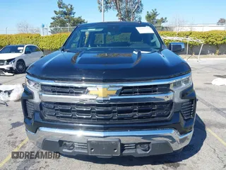 2023 Chevrolet Silverado 1500 LT with VIN 3GCPDKEK3PG189306, listed as a IAAI auction lot 41803281 with 29,182 mi miles. Bid and sale history available at carsss.com. Image 12.