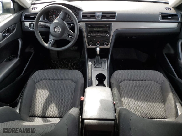 2013 Volkswagen Passat S with VIN 1VWAP7A3XDC021540, listed as a Copart auction lot 47683435 with 283,842 mi miles and Non Repairable. Bid and sale history available at carsss.com. Image 8.