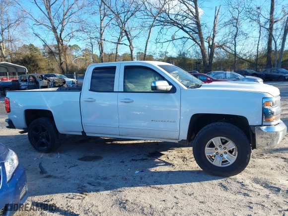 2016 Chevrolet Silverado 1500 LT with VIN 1GCRCREC9GZ265785, listed as a IAAI auction lot 41371453 with 270,932 mi miles. Bid and sale history available at carsss.com. Image 13.