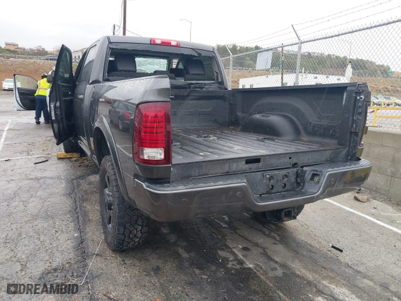 2018 Ram 2500 Laramie with VIN 3C6UR5FL6JG382481, listed as a IAAI auction lot 41517536 with 1 mi miles. Bid and sale history available at carsss.com. Image 3.