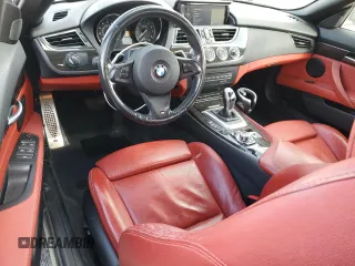 2016 BMW Z4 sDrive28i with VIN WBALL5C59G5A21158, listed as a Copart auction lot 41775225 with 132,603 mi miles and Salvage Title. Bid and sale history available at carsss.com. Image 8.