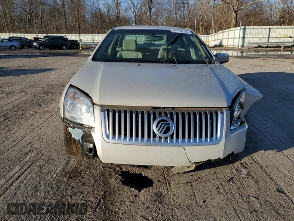 2008 Mercury Milan with VIN 3MEHM07ZX8R606783, listed as a Copart auction lot 44378295 with 88,097 mi miles and Salvage Title. Bid and sale history available at carsss.com. Image 5.