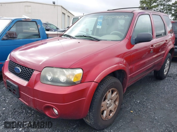 2007 Ford Escape Limited with VIN 1FMYU94127KB58591, listed as a IAAI auction lot 41563492 with 117,101 mi miles. Bid and sale history available at carsss.com. Image 2.