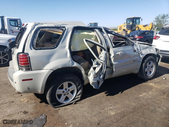 2007 Mercury Mariner with VIN 4M2CU39H87KJ03252, listed as a Copart auction lot 66141734 with 169,774 mi miles and Non Repairable. Bid and sale history available at carsss.com. Image 3.