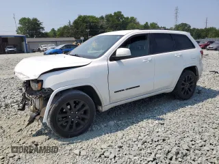 2017 Jeep Grand Cherokee Altitude с VIN 1C4RJEAG0HC952455, выставлен на аукционе Copart как лот 62599735 с пробегом 113 867 миль миль и Списание • Salvage title. История ставок и продаж доступна на DreamBid. Изображение 1.