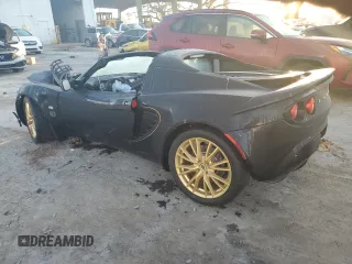 2007 Lotus Elise z VIN SCCPC11107HL33067, wystawiony jako Copart lot #83812274 z przebiegiem Nie podano mil oraz Szkody całkowita. Historia ofert i sprzedaży dostępna na DreamBid. Obrazek 2.