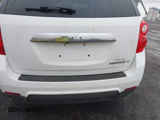 2015 Chevrolet Equinox LT with VIN 2GNALBEK2F6298012, listed as a IAAI auction lot 41960936 with 105,617 mi miles. Bid and sale history available at carsss.com. Image 13.