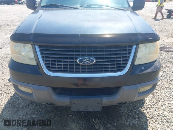 2003 Ford Expedition XLT Value z VIN 1FMPU16W63LA50775, wystawiony jako IAAI lot #42029150 z przebiegiem 296 065 mil mil oraz . Historia ofert i sprzedaży dostępna na DreamBid. Obrazek 12.