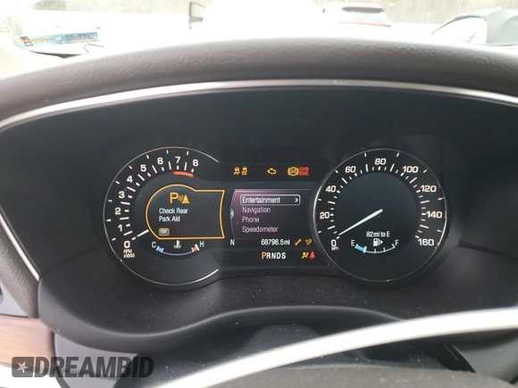 2017 Lincoln MKC Select with VIN 5LMTJ2DH4HUL46054, listed as a Copart auction lot 44584145 with 68,796 mi miles and Non repairable. Bid and sale history available at DreamBid. Image 9.