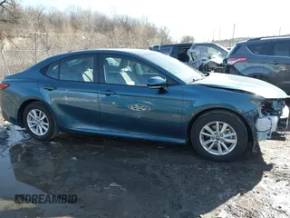 2025 Toyota Camry LE with VIN 4T1DAACK5SU068576, listed as a IAAI auction lot 41746222 with 3,674 mi miles and . Bid and sale history available at DreamBid. Image 14.