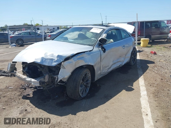 2013 Audi A5 Premium Plus z VIN WAULFAFR4DA000796, wystawiony jako IAAI lot #41970171 z przebiegiem Nie podano mil oraz . Historia ofert i sprzedaży dostępna na DreamBid. Obrazek 18.