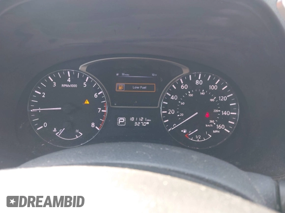 2014 Nissan Pathfinder S z VIN 5N1AR2MN0EC631828, wystawiony jako IAAI lot #42000263 z przebiegiem 181 121 mil mil oraz . Historia ofert i sprzedaży dostępna na DreamBid. Obrazek 7.