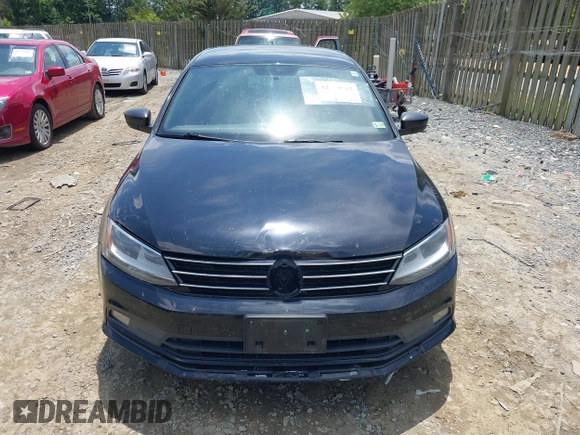 2016 Volkswagen Jetta Sport z VIN 3VWD17AJ2GM232702, wystawiony jako IAAI lot #42399962 z przebiegiem 175 038 mil mil oraz . Historia ofert i sprzedaży dostępna na DreamBid. Obrazek 6.