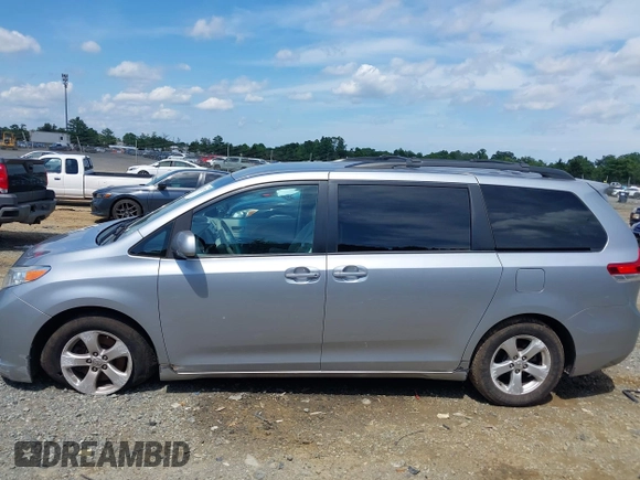 2014 Toyota Sienna LE AAS with VIN 5TDKK3DC4ES511305, listed as a IAAI auction lot 42652770 with 71,808 mi miles and . Bid and sale history available at DreamBid. Image 14.