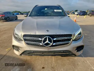 2019 Mercedes-Benz GLC 300 z VIN WDC0G4JB2KV146418, wystawiony jako Copart lot #60800515 z przebiegiem Nie podano mil oraz Czysty tytuł • Clean title. Historia ofert i sprzedaży dostępna na DreamBid. Obrazek 5.
