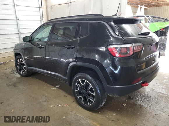 2020 Jeep Compass Trailhawk with VIN 3C4NJDDB0LT159324, listed as a Copart auction lot 50961595 with 86,446 mi miles and Salvage Title. Bid and sale history available at carsss.com. Image 2.