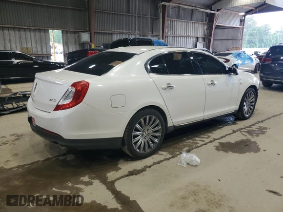 2013 Lincoln MKS z VIN 1LNHL9DK4DG613144, wystawiony jako Copart lot #54354625 z przebiegiem 104 211 mil mil oraz Szkoda całkowita • Salvage title. Historia ofert i sprzedaży dostępna na DreamBid. Obrazek 3.