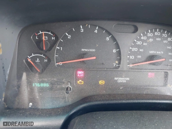 2004 Dodge Dakota SLT with VIN 1D7GL42K94S676958, listed as a IAAI auction lot 41326166 with 176,886 mi miles. Bid and sale history available at carsss.com. Image 7.