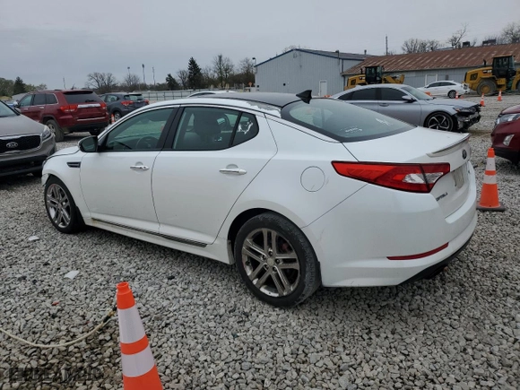 2013 Kia Optima SX with VIN 5XXGR4A69DG153432, listed as a Copart auction lot 51953435 with 220,202 mi miles and Salvage Title. Bid and sale history available at carsss.com. Image 2.