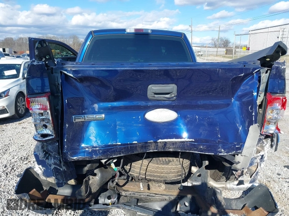 2007 Ford F-150 STX with VIN 1FTRX02W57KD56589, listed as a IAAI auction lot 41189911 with 140,093 mi miles. Bid and sale history available at carsss.com. Image 6.