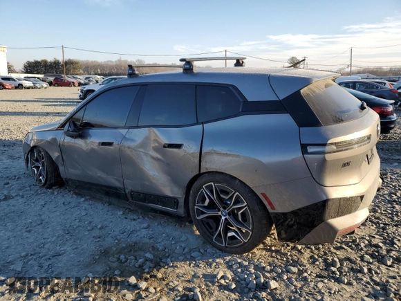 2023 BMW iX M60 with VIN WB533CF08PCK44321, listed as a Copart auction lot 88594075 with 13,829 mi miles and Salvage Title. Bid and sale history available at carsss.com. Image 2.