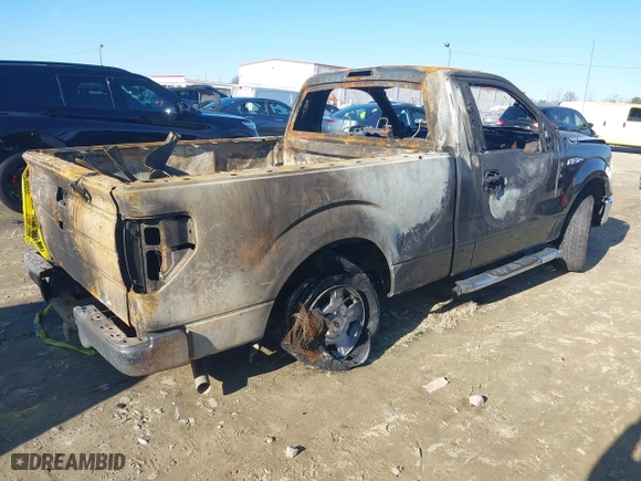 2014 Ford F-150 XL with VIN 1FTMF1CM0EKF68328, listed as a IAAI auction lot 41284742 with 1 mi miles. Bid and sale history available at carsss.com. Image 4.