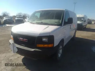 2012 GMC Savana Cargo Van with VIN 1GTW7FCA3C1187424, listed as a IAAI auction lot 41315441 with 533,354 mi miles. Bid and sale history available at carsss.com. Image 2.