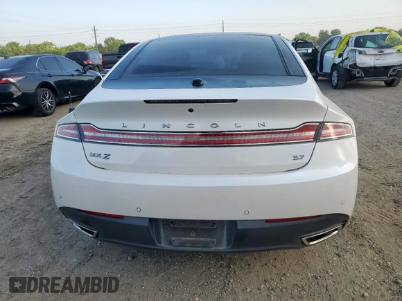 2014 Lincoln MKZ with VIN 3LN6L2GK4ER811632, listed as a Copart auction lot 59675525 with 143,230 mi miles and Salvage title. Bid and sale history available at DreamBid. Image 6.