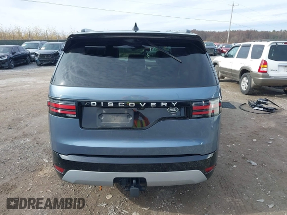 2023 Land Rover Discovery Metropolitan Edition with VIN SALRW4EU6P2474292, listed as a IAAI auction lot 40965688 with 44,144 mi miles. Bid and sale history available at carsss.com. Image 17.