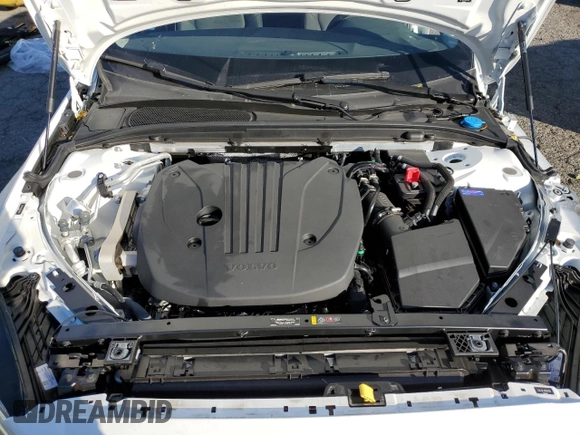 2024 Volvo S60 Plus Dark Theme with VIN 7JRL12FLXRG315532, listed as a Copart auction lot 88744175 with 14,597 mi miles and Salvage title. Bid and sale history available at DreamBid. Image 11.