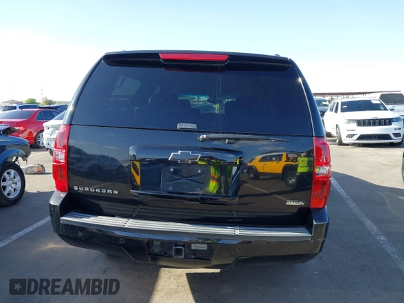 2012 Chevrolet Suburban LT with VIN 1GNSCJE00CR226285, listed as a IAAI auction lot 42059936 with 318,948 mi miles and . Bid and sale history available at DreamBid. Image 16.