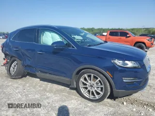 2019 Lincoln MKC Reserve with VIN 5LMCJ3C91KUL48660, listed as a Copart auction lot 52329455 with 67,163 mi miles and Salvage title. Bid and sale history available at DreamBid. Image 4.