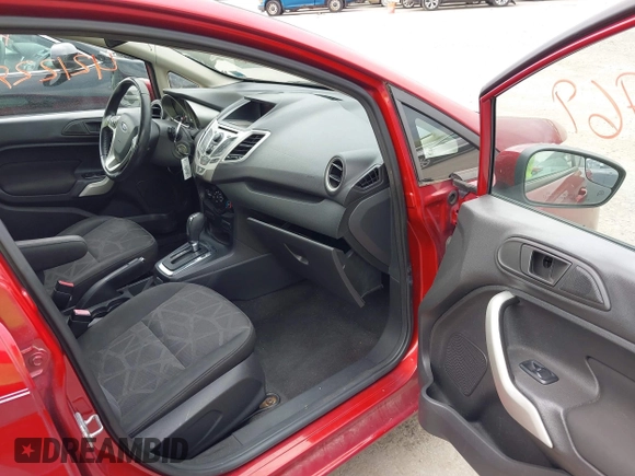 2013 Ford Fiesta SE with VIN 3FADP4EJXDM152463, listed as a IAAI auction lot 42122969 with 66,952 mi miles and . Bid and sale history available at DreamBid. Image 5.