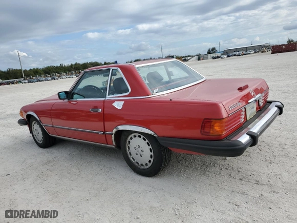 1988 Mercedes-Benz 560 Series 560SL with VIN WDBBA48D3JA075788, listed as a Copart auction lot 79142514 with 92,407 mi miles and Non Repairable. Bid and sale history available at carsss.com. Image 2.