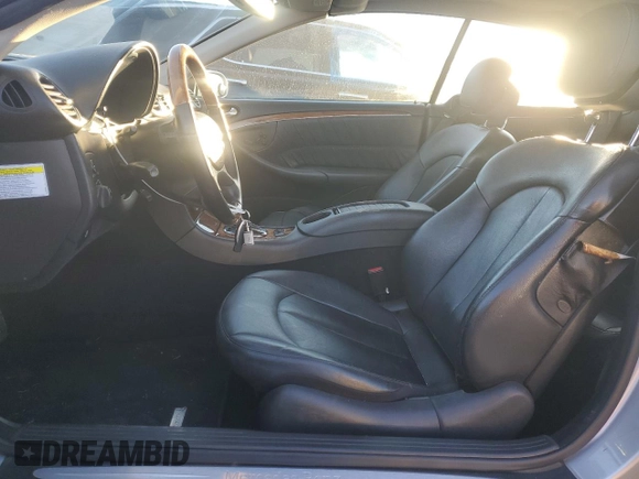 2009 Mercedes-Benz CLK 350 with VIN WDBTK56F19T103440, listed as a Copart auction lot 79776024 with 86,340 mi miles and Salvage Title. Bid and sale history available at DreamBid. Image 7.