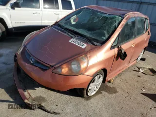2007 Honda Fit Sport with VIN JHMGD38637S038204, listed as a Copart auction lot 84936024 with 199,066 mi miles and Salvage title. Bid and sale history available at DreamBid. Image 1.