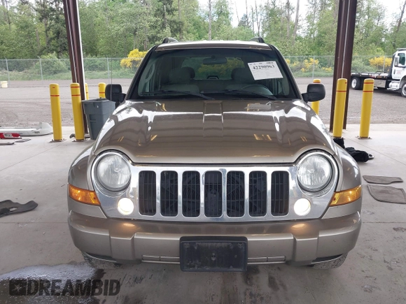 2006 Jeep Liberty Limited с VIN 1J4GL58576W113642, выставлен на аукционе IAAI как лот 42290963 с пробегом 273 565 миль миль и . История ставок и продаж доступна на DreamBid. Изображение 12.