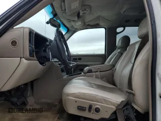 2003 Chevrolet Tahoe LS with VIN 1GNEC13Z23J321332, listed as a Copart auction lot 44611705 with 173,088 mi miles and Salvage Title. Bid and sale history available at carsss.com. Image 7.