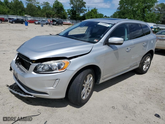 2015 Volvo XC60 3.2L Platinum with VIN YV4940RD3F2599696, listed as a Copart auction lot 54348964 with 48,477 mi miles. Bid and sale history available at carsss.com. Image 1.
