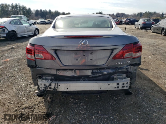 2014 Lexus IS 250 C z VIN JTHFF2C22E2531017, wystawiony jako Copart lot #44370555 z przebiegiem 118 514 mil mil oraz Szkoda całkowita • Salvage title. Historia ofert i sprzedaży dostępna na DreamBid. Obrazek 6.
