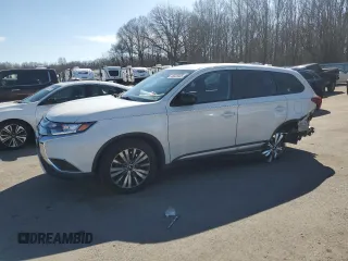 2020 Mitsubishi Outlander ES with VIN JA4AD2A33LZ045053, listed as a Copart auction lot 46526885 with 44,152 mi miles and Salvage Title. Bid and sale history available at carsss.com. Image 1.