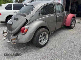 1971 Volkswagen Beetle with VIN 1112225516, listed as a Copart auction lot 64374845 with 84,201 mi miles and Salvage title. Bid and sale history available at DreamBid. Image 4.