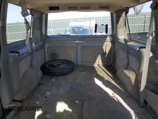 2002 Chevrolet Astro z VIN 1GNDM19X62B152522, wystawiony jako Copart lot #86377764 z przebiegiem 167 377 mil mil oraz Szkoda całkowita • Salvage title. Historia ofert i sprzedaży dostępna na DreamBid. Obrazek 10.