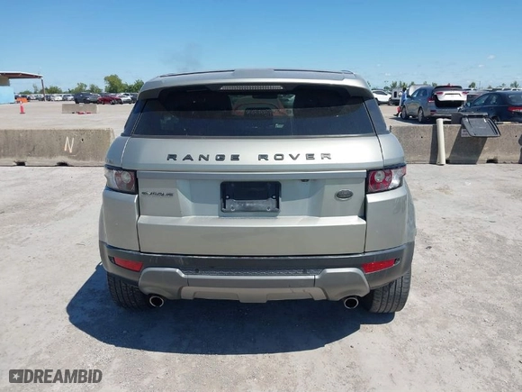2014 Land Rover Range Rover Evoque Pure Plus with VIN SALVP2BG4EH891497, listed as a IAAI auction lot 40355156 with 93,424 mi miles. Bid and sale history available at carsss.com. Image 17.